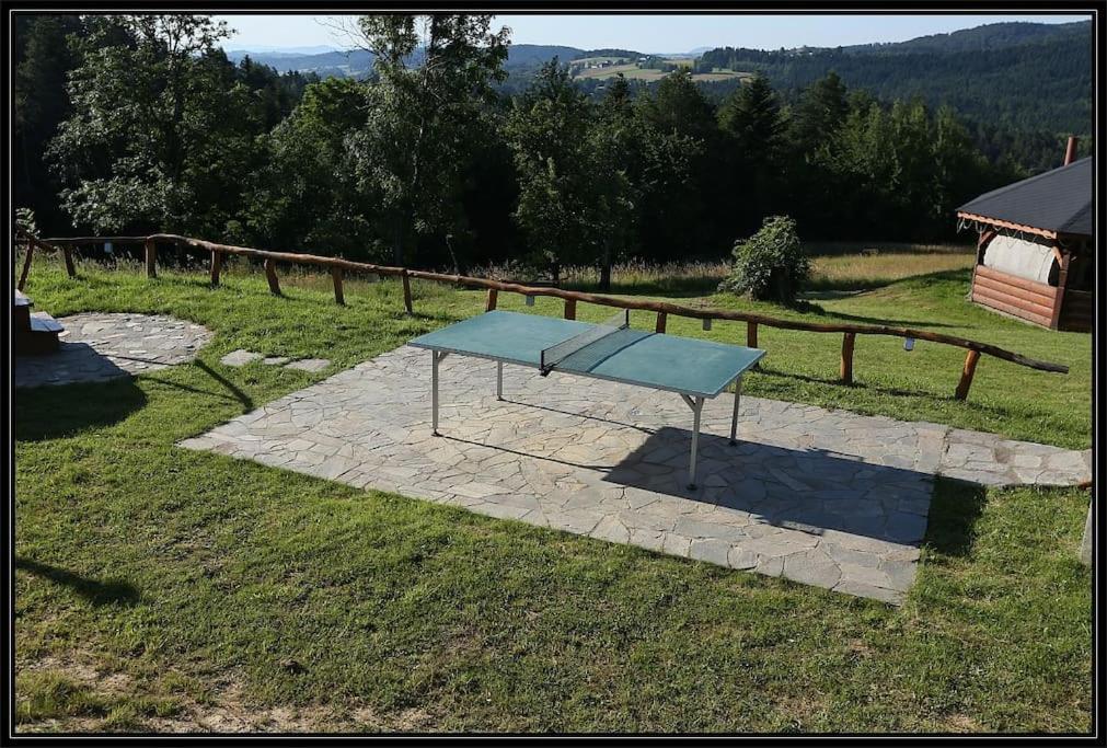Swiety Spokoj Palesnica Extérieur photo